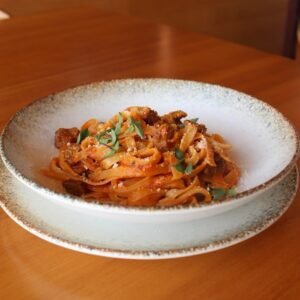 Fettuccine com Iscas de Filet